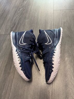 Nike Kyrie 7 TB DA7767-402 Midnight Navy Basketball Shoes Men’s Size 8 New
